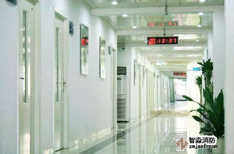 噴酒精消毒，遇明火燒傷，正確使用酒精消毒很重要